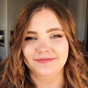 Meet your Posher, Dana ladawn